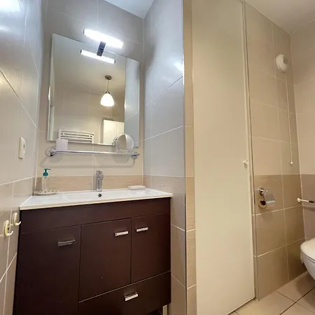 2 Chambres, Balcon, Parking A - Fr-1-474-273 *