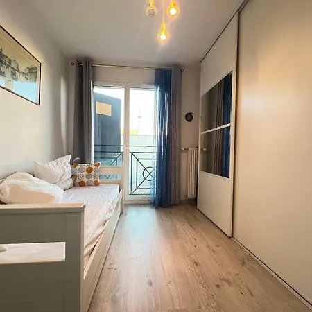 2 Chambres, Balcon, Parking A - Fr-1-474-273 * Αρασόν