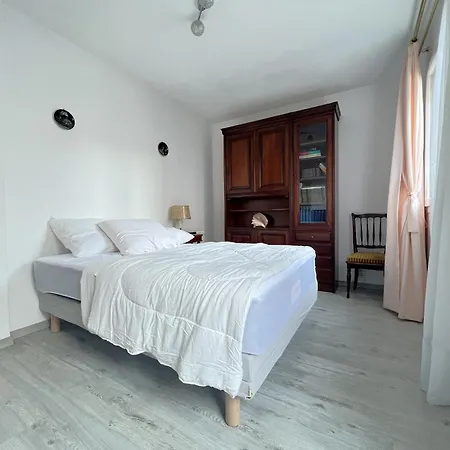 Apartment 2 Chambres, Balcon, Parking A - Fr-1-474-273 Arcachon