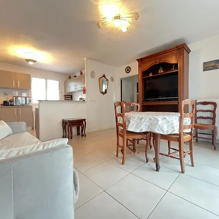 2 Chambres, Balcon, Parking A - Fr-1-474-273 Apartman