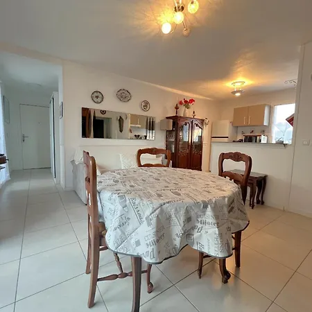 2 Chambres, Balcon, Parking A - Fr-1-474-273 Arcachon