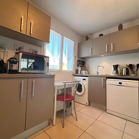 Apartment 2 Chambres, Balcon, Parking A - Fr-1-474-273 Arcachon