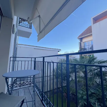 Διαμέρισμα 2 Chambres, Balcon, Parking A - Fr-1-474-273 *